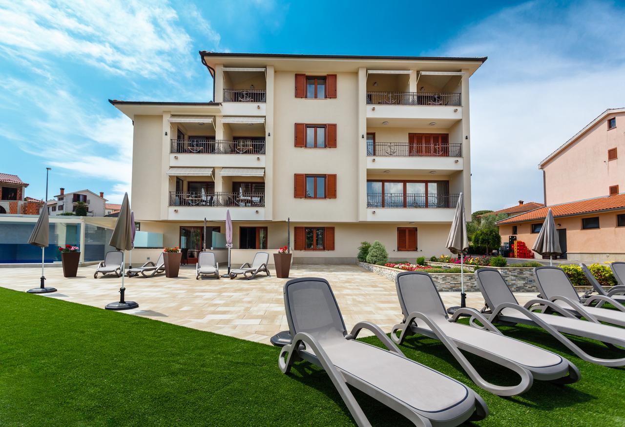 Villa Aria Malinska Bagian luar foto