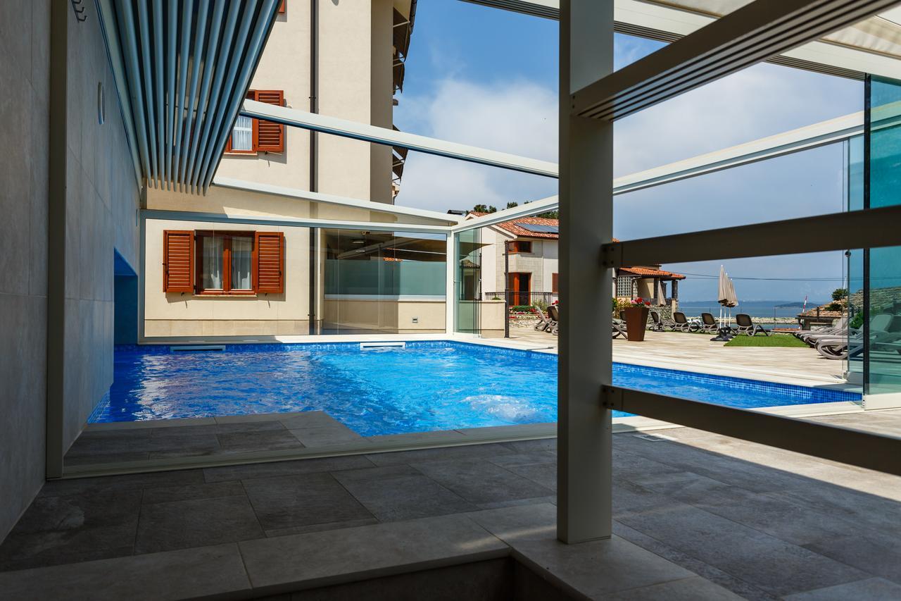 Villa Aria Malinska Bagian luar foto